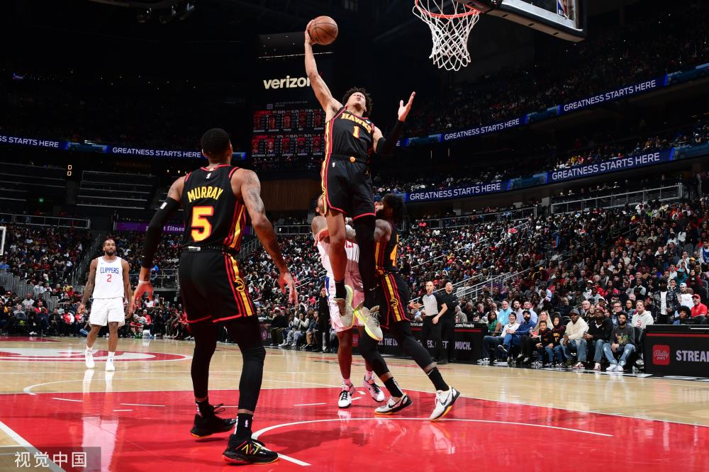 边境地区的 边境地区的